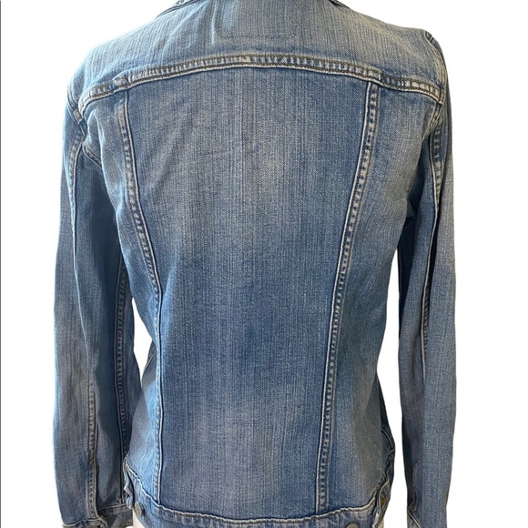 Levi’s button down jean jacket - Picture 2 of 10